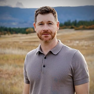 photo-joshua-roemer-sq